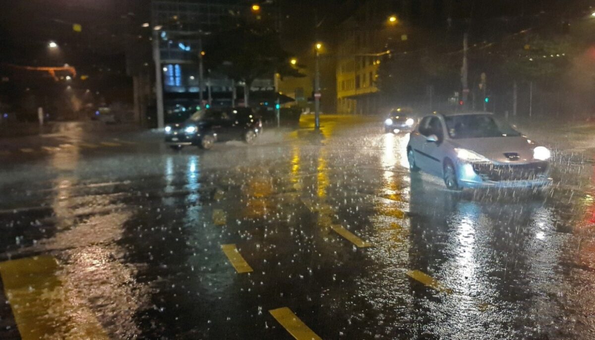 Când scăpăm de vijeliile și furtunile aduse de ciclonul din Islanda. Prognoza meteo ANM s-a actualizat