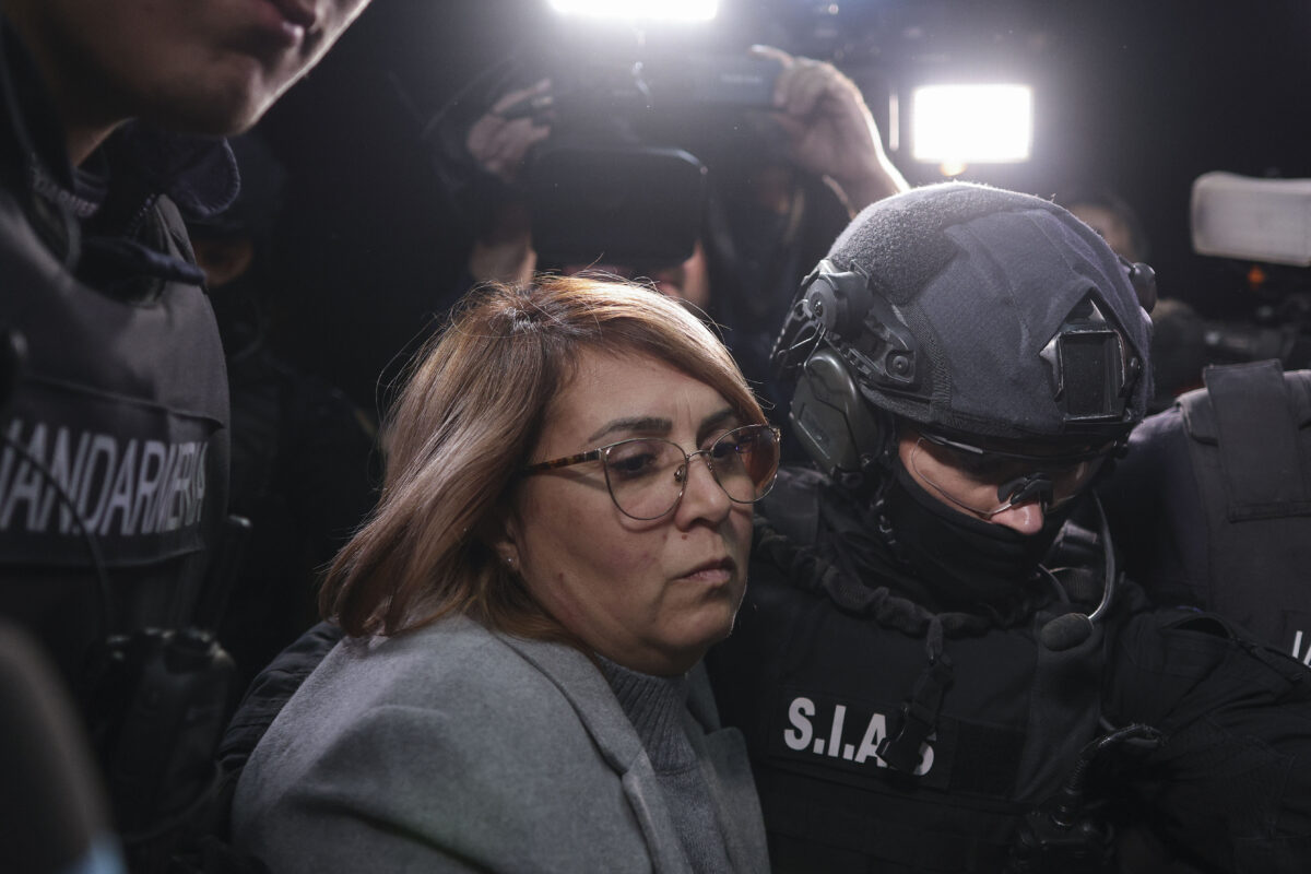 Laura Crișan și complicii ei au fost lăsați în libertate! Ce a mărturisit la ieșirea din arest