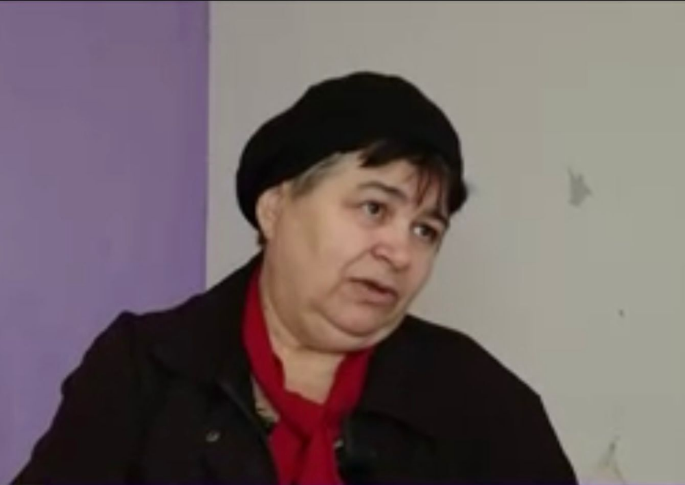 Caz halucinant în București. O pensionară și-a găsit propria locuință ocupată de o femeie cu șase copii