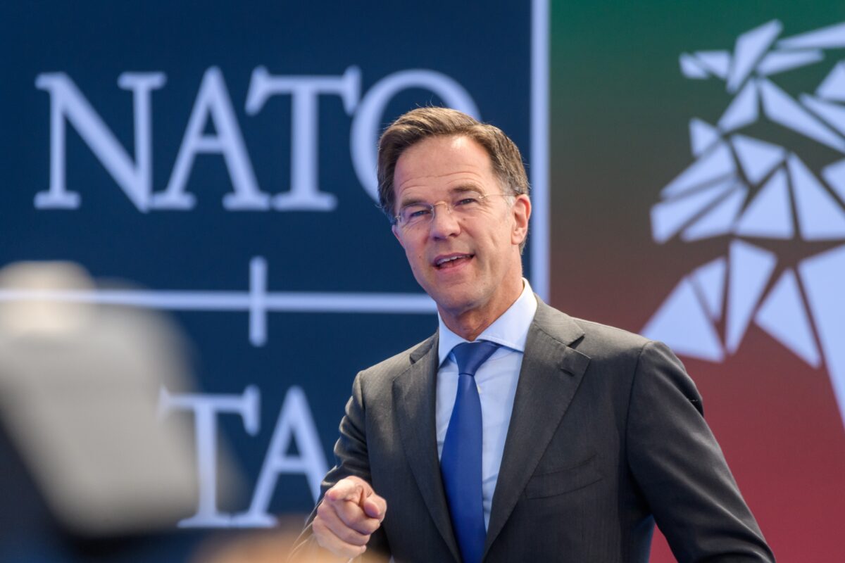 Cine este Mark Rutte, noul șef al NATO. Trăiește într-o casă modestă, nu e însurat și nu are copii