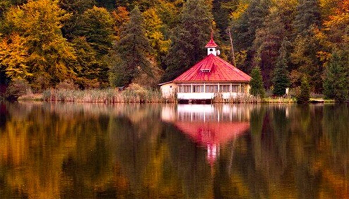 Stațiunea montană din România care i-a captivat pe turiștii din Ungaria. Este de o frumusețe răpitoare