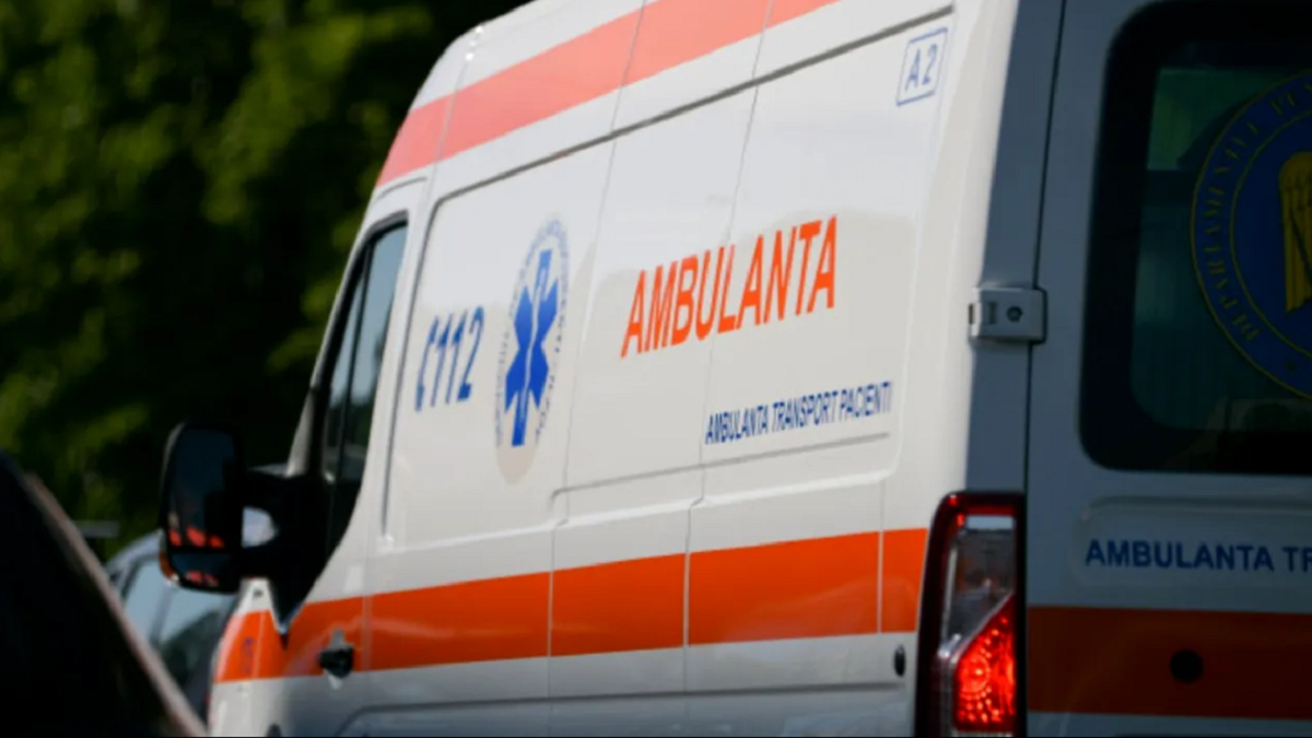 Cântăreață din România, implicată într-un grav accident auto! Mașina ei s-a izbit cu putere de alt autoturism