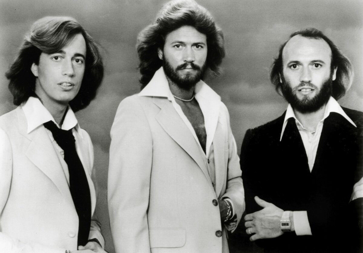 Încă un membru al trupei Bee Gees a murit! Dennis Byron s-a stins din viață, la 4 zile după moartea colegului său