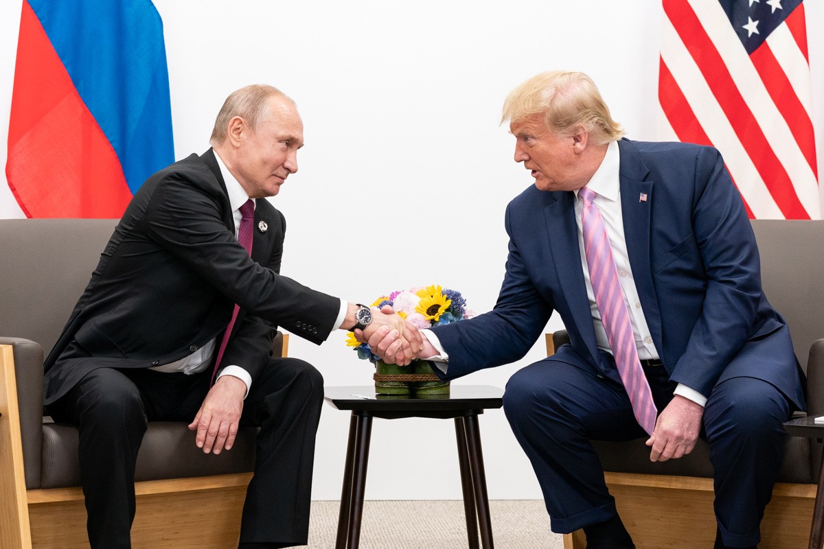 Vladimir Putin nu l-a felicitat pe Donald Trump după victoria de la alegeri, dar s-a aflat ce are în plan pentru președintele SUA