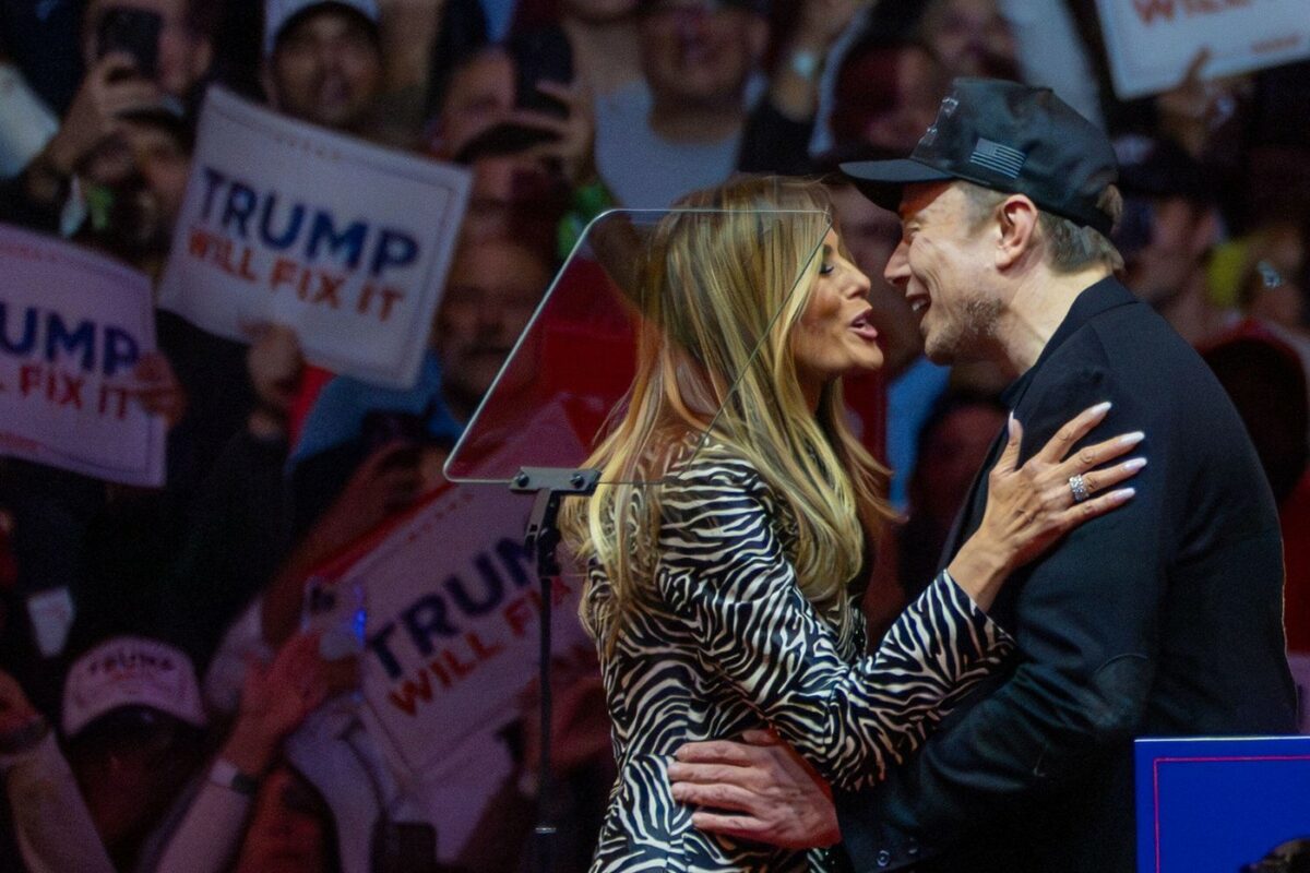 Ce relație este între Melania Trump și Elon Musk? Apropiații nu o văd cu ochi buni