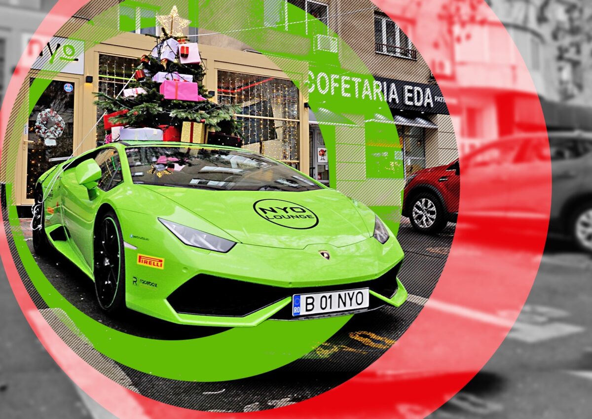 Și-au transformat Lamborghini-ul în sania lui Moș Crăciun! ”Ne-am inspirat de la Pescobar” Cum arată aroganța unor milionari din Capitală!