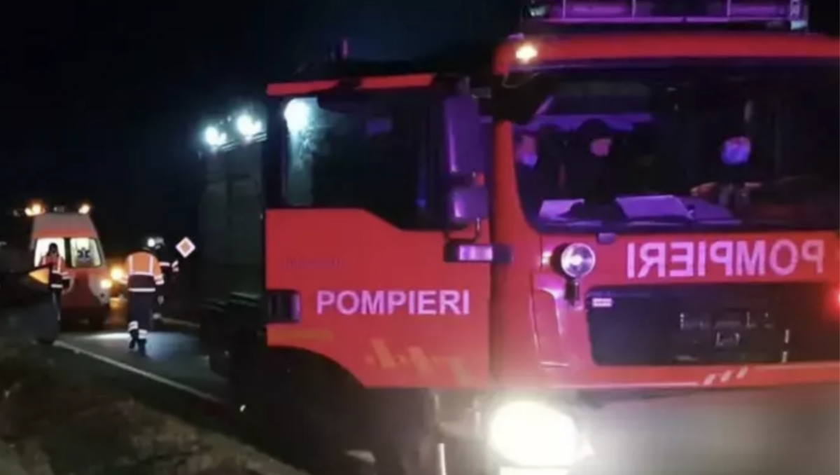 Știrea tristă a dimineții! Doi tineri de 19 și 21 de ani au murit într-un teribil accident rutier