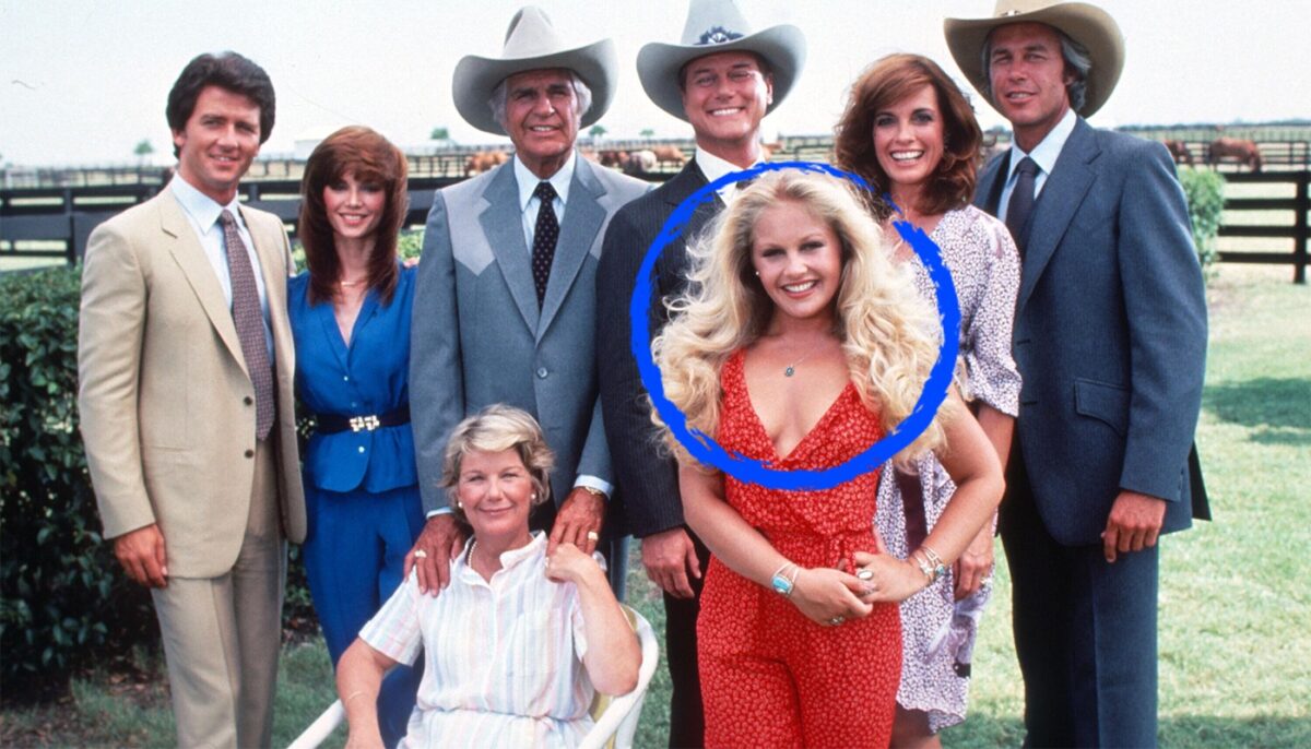 O mai știi pe Lucy Ewing din „Dallas”?! Ce s-a ales de blondina frumoasă din serialul-fenomen al anilor ’90 din România