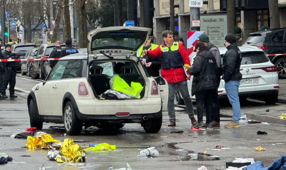 Zeci de răniți, în München, după ce un individ a intrat cu mașina în mulțime. Atacatorul, de origine afgană, a fost arestat